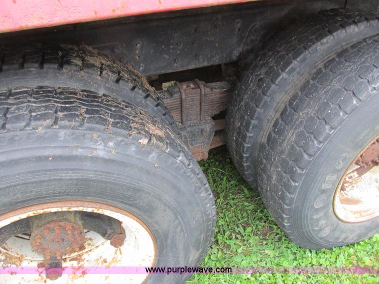 image for item K4185 1980 Chevrolet Bruin dump truck