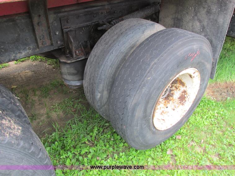 image for item K4185 1980 Chevrolet Bruin dump truck