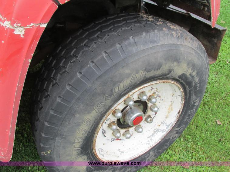 image for item K4185 1980 Chevrolet Bruin dump truck