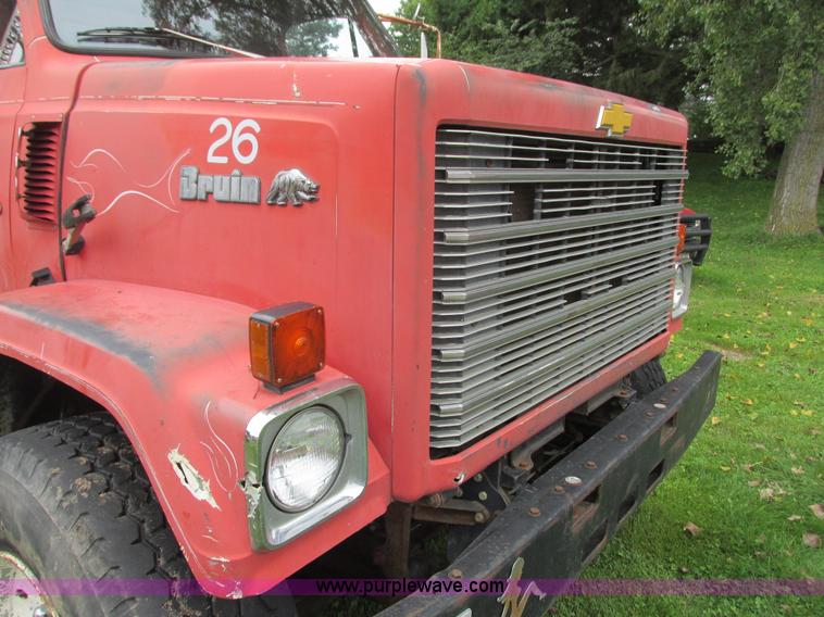 image for item K4185 1980 Chevrolet Bruin dump truck