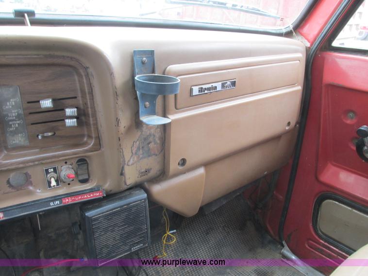 image for item K4185 1980 Chevrolet Bruin dump truck