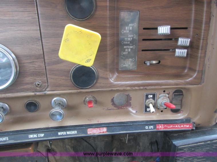 image for item K4185 1980 Chevrolet Bruin dump truck