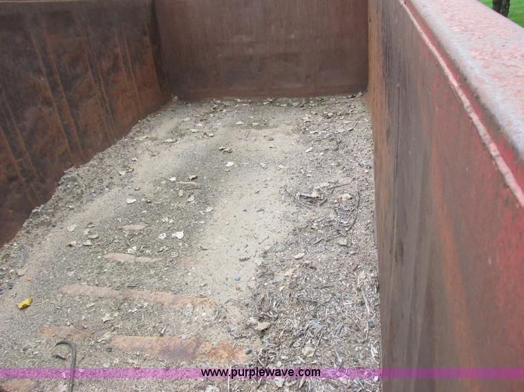 image for item K4185 1980 Chevrolet Bruin dump truck