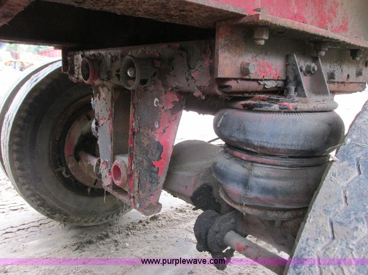 image for item K4189 1972 Schein end dump trailer