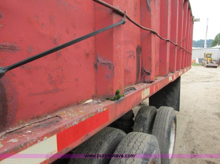 image for item K4189 1972 Schein end dump trailer