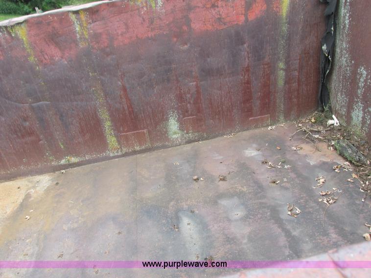 image for item K4189 1972 Schein end dump trailer