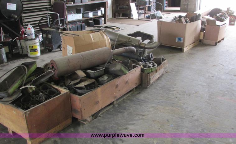 image for item K4193 Detroit Diesel 471 diesel engine parts