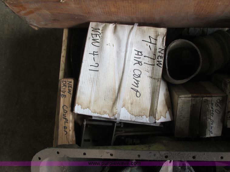 image for item K4193 Detroit Diesel 471 diesel engine parts