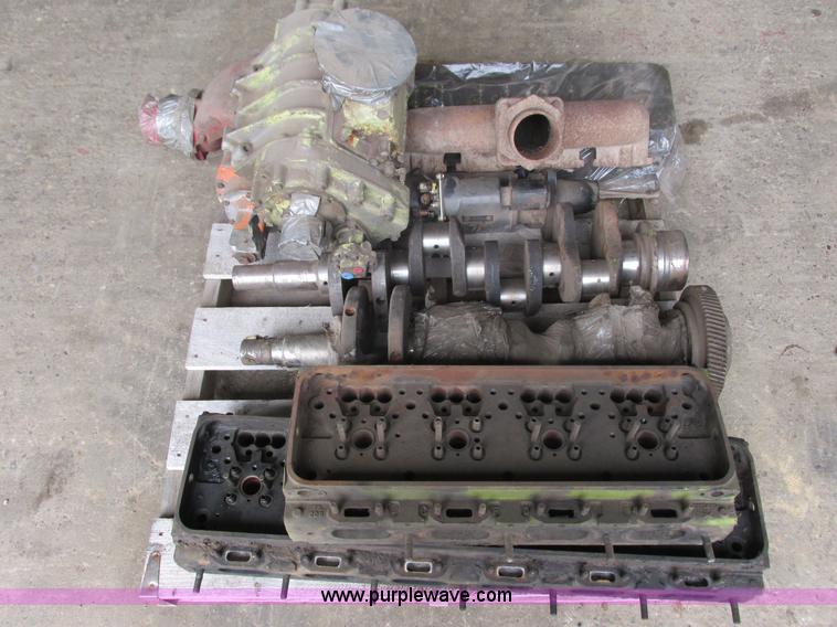 image for item K4193 Detroit Diesel 471 diesel engine parts