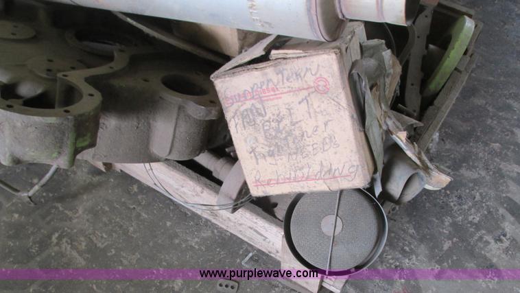 image for item K4193 Detroit Diesel 471 diesel engine parts