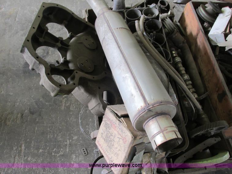 image for item K4193 Detroit Diesel 471 diesel engine parts