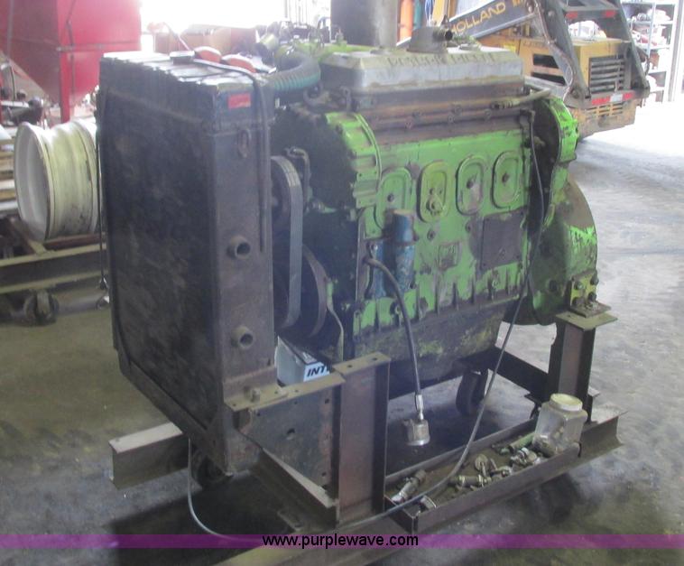 image for item K4194 Detroit Diesel 471 diesel engine