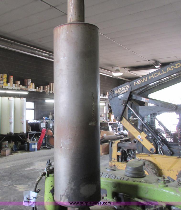 image for item K4194 Detroit Diesel 471 diesel engine