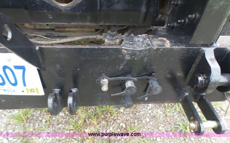 image for item K5703 1998 International 4900 crane truck