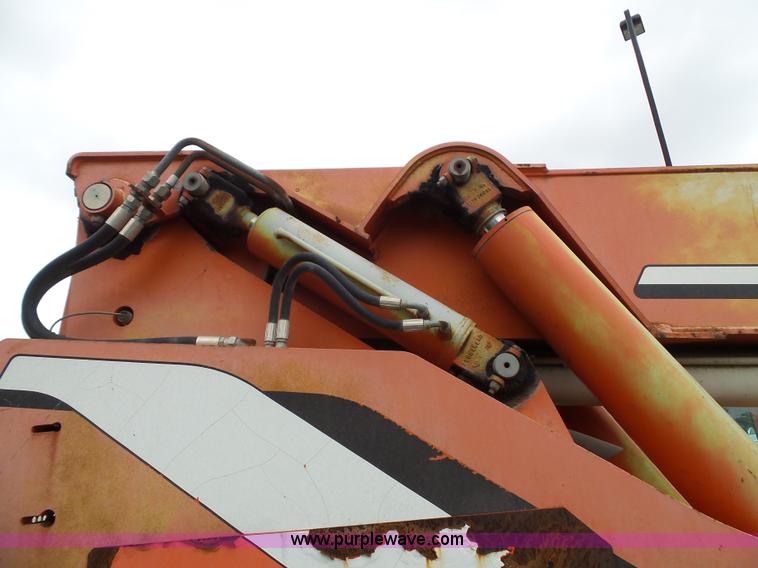 image for item K8248 2002 Sky Trak 8042 telehandler