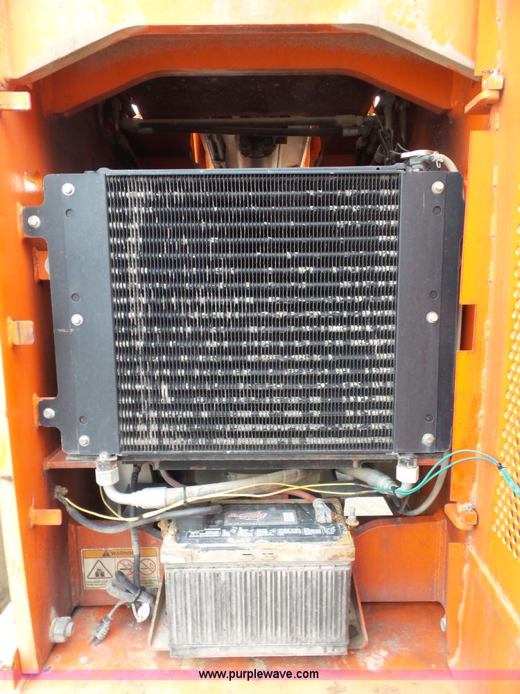 image for item K8248 2002 Sky Trak 8042 telehandler