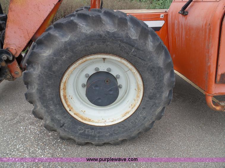 image for item K8248 2002 Sky Trak 8042 telehandler