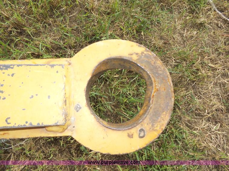 image for item K8473 Bear Cat BC400D pot hole patcher