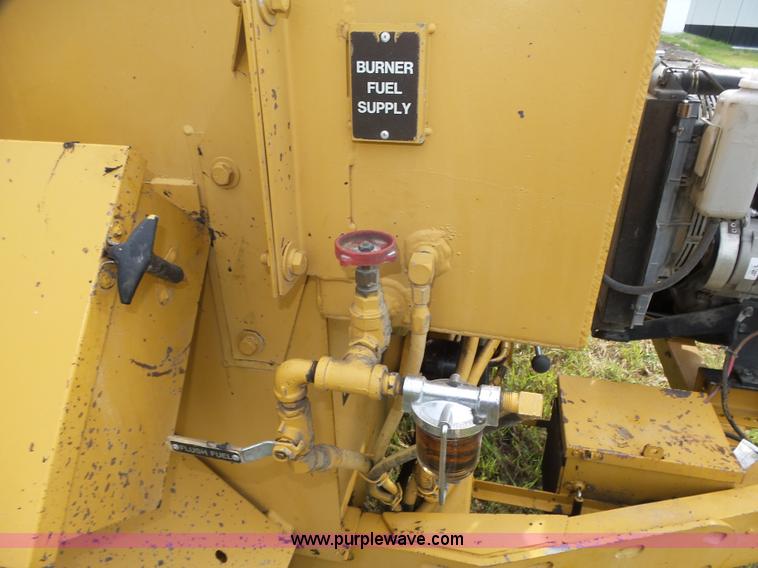 image for item K8473 Bear Cat BC400D pot hole patcher