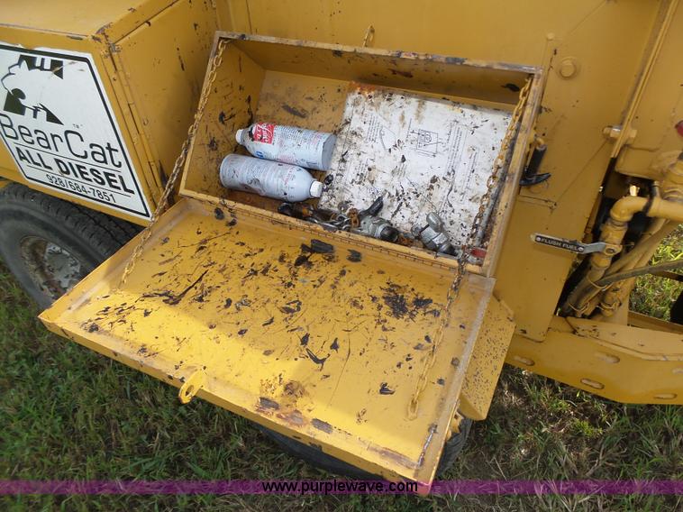 image for item K8473 Bear Cat BC400D pot hole patcher