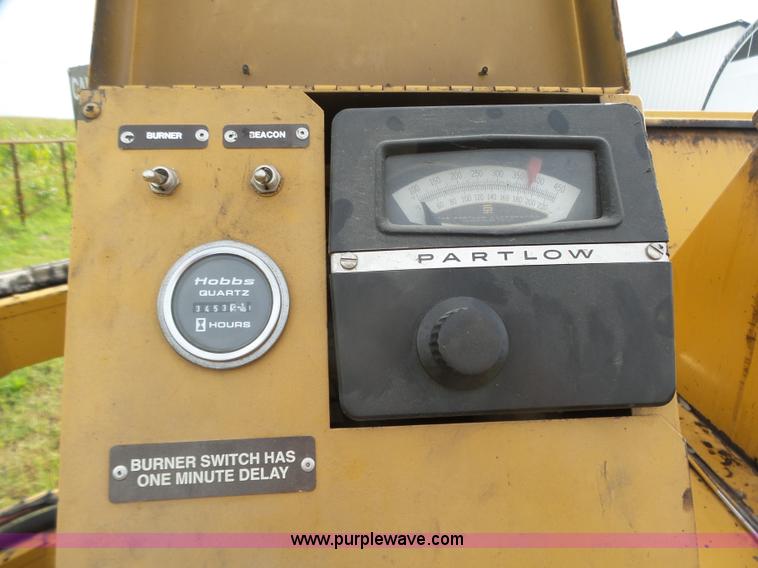 image for item K8473 Bear Cat BC400D pot hole patcher