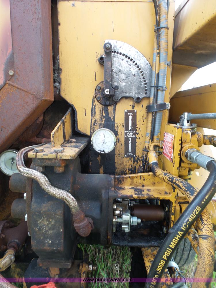 image for item K8473 Bear Cat BC400D pot hole patcher