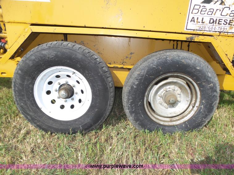 image for item K8473 Bear Cat BC400D pot hole patcher