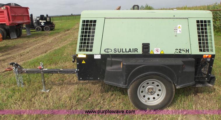 image for item K8474 2010 Sullair 225HDPQJD2 air compressor