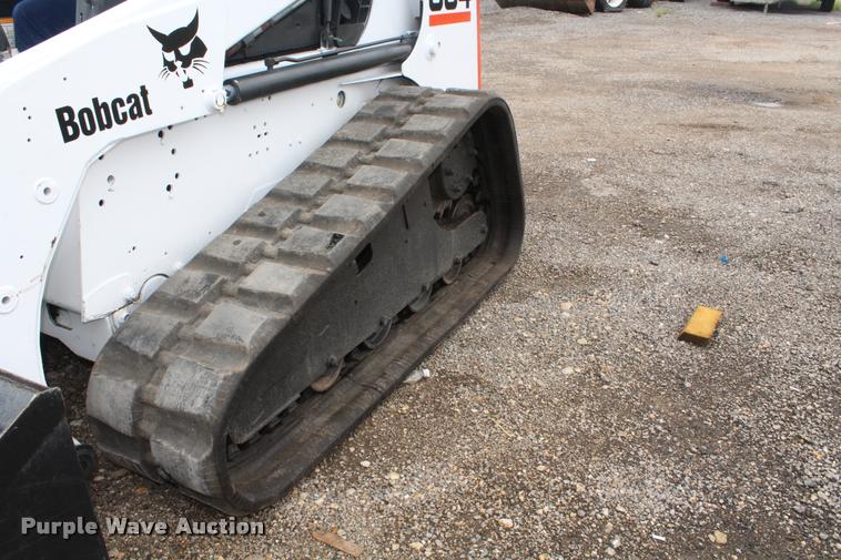 image for item L1585 2001 Bobcat 864T skid steer