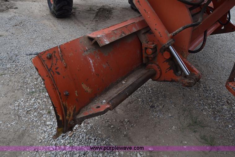 image for item L2582 1984 Champion 710A motor grader