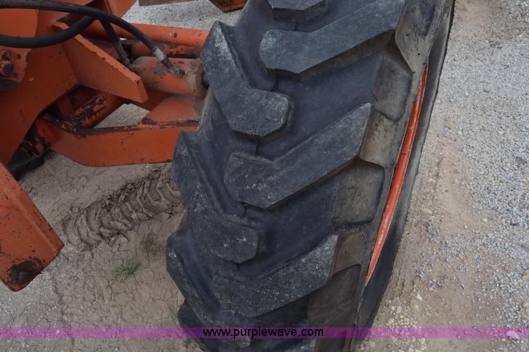 image for item L2582 1984 Champion 710A motor grader