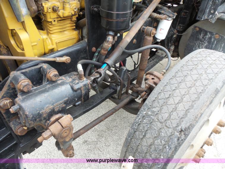 image for item L3516 1994 Kenworth T600 roll-off truck