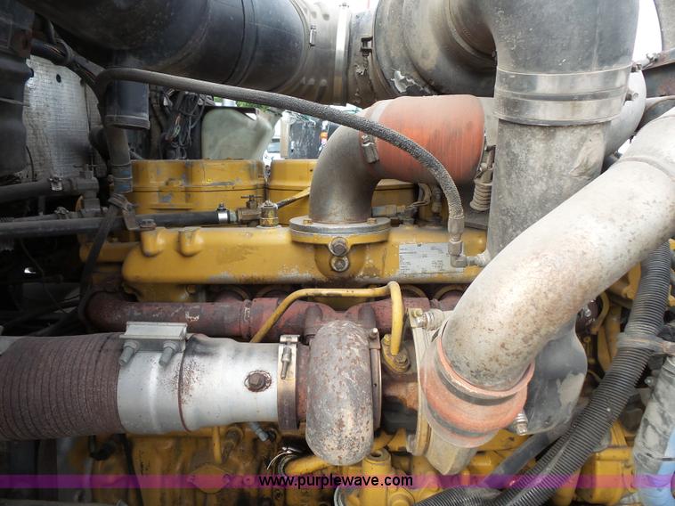 image for item L3516 1994 Kenworth T600 roll-off truck