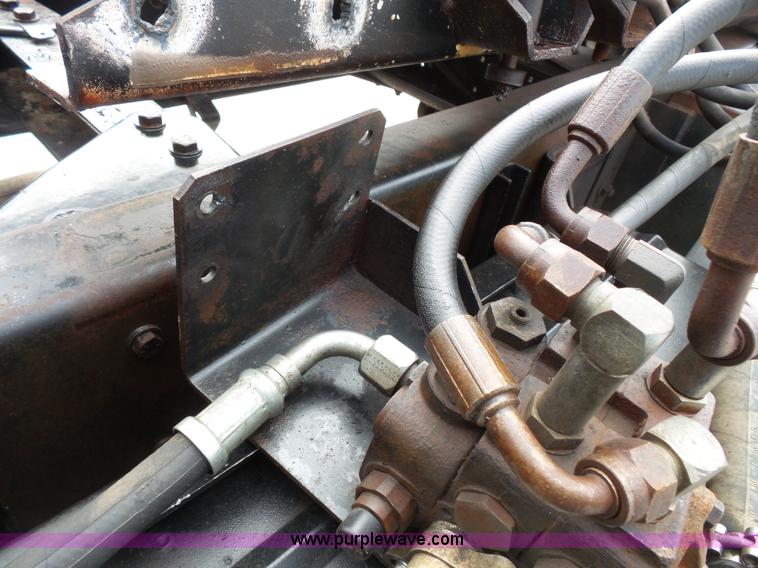 image for item L3516 1994 Kenworth T600 roll-off truck