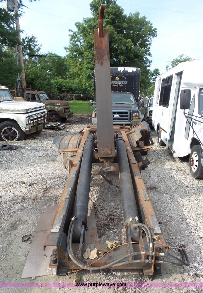 image for item L3517 SwapLoader SL-405 hook body truck bed