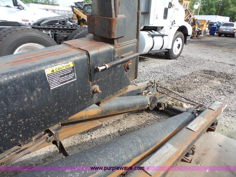 image for item L3517 SwapLoader SL-405 hook body truck bed