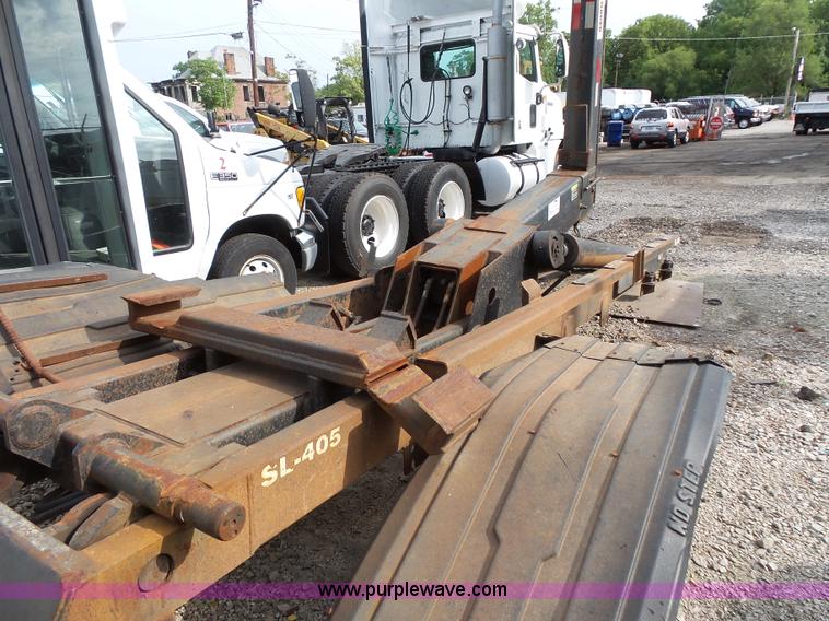 image for item L3517 SwapLoader SL-405 hook body truck bed