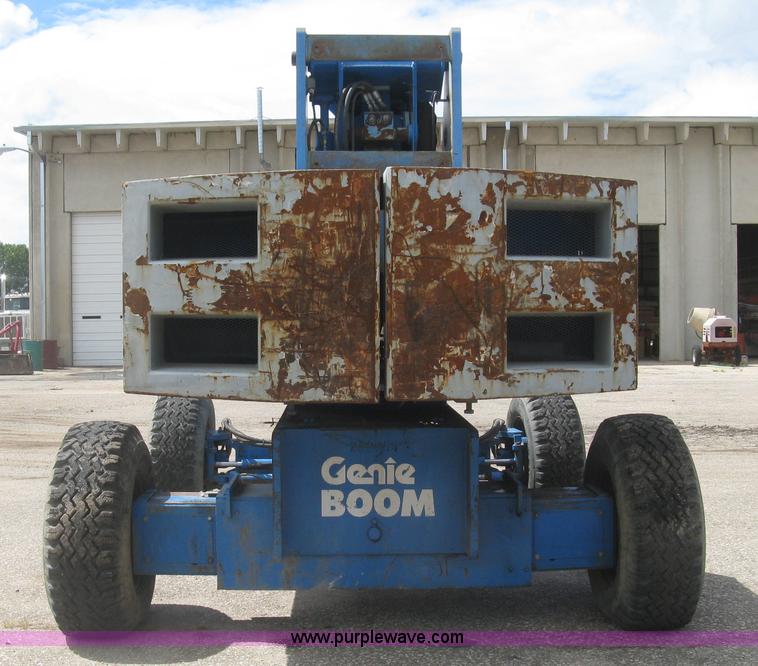 image for item L3842 1998 Genie S-80 boom lift