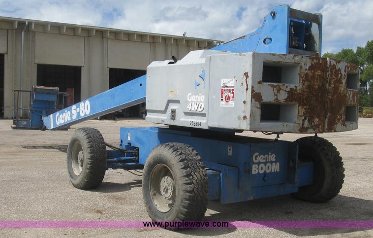 image for item L3842 1998 Genie S-80 boom lift