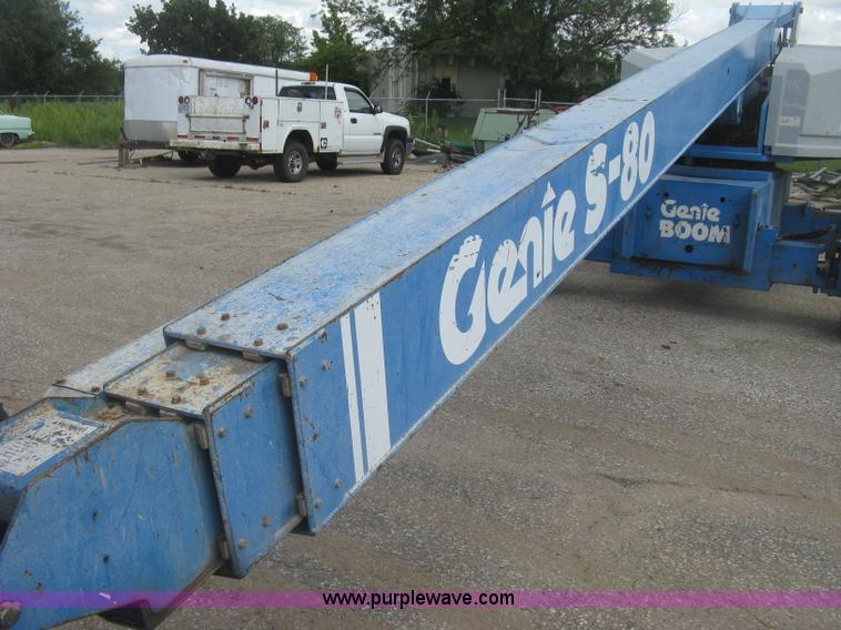 image for item L3842 1998 Genie S-80 boom lift