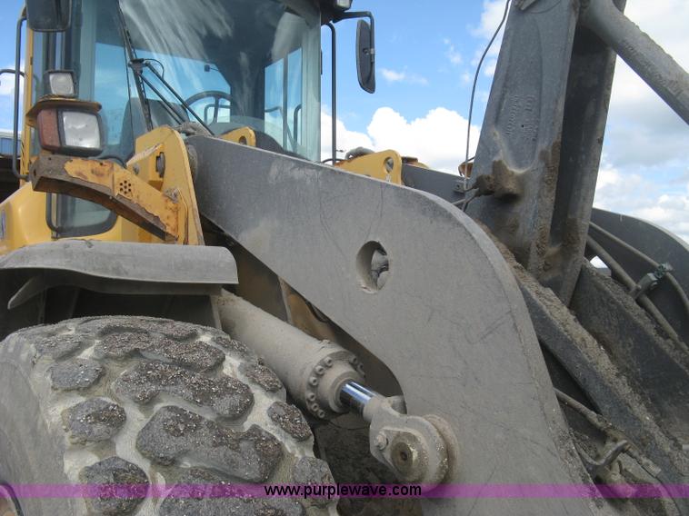 image for item L3856 2008 Volvo L110F wheel loader