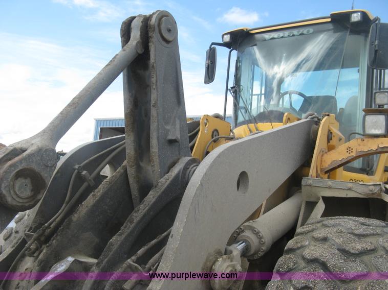 image for item L3856 2008 Volvo L110F wheel loader