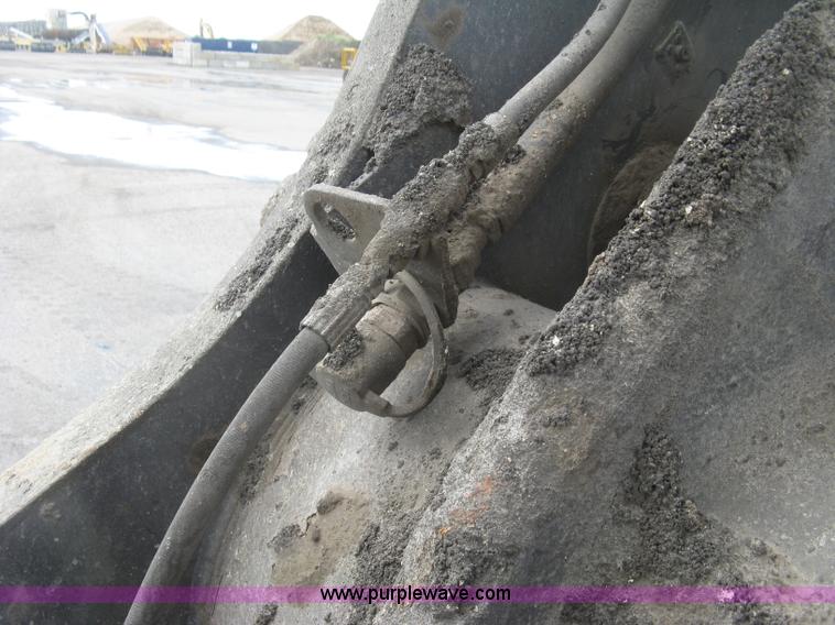 image for item L3856 2008 Volvo L110F wheel loader