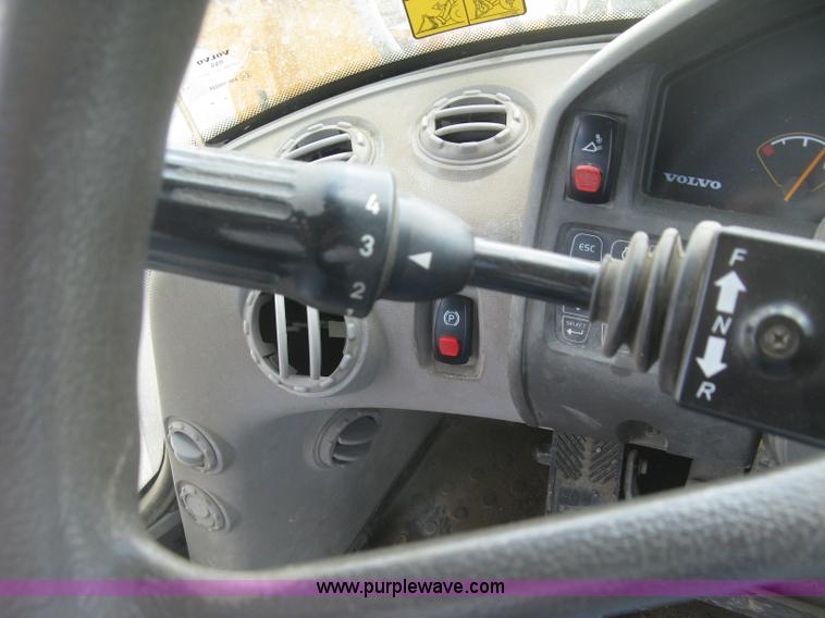 image for item L3856 2008 Volvo L110F wheel loader