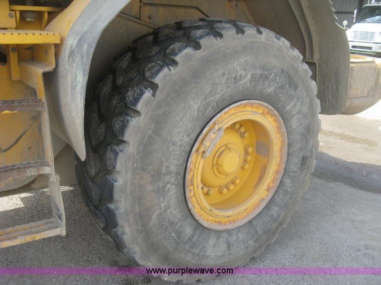 image for item L3856 2008 Volvo L110F wheel loader