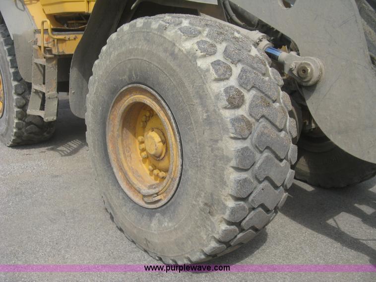 image for item L3856 2008 Volvo L110F wheel loader