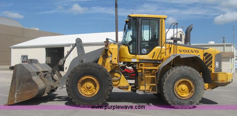 image for item L3859 2008 Volvo L110F wheel loader