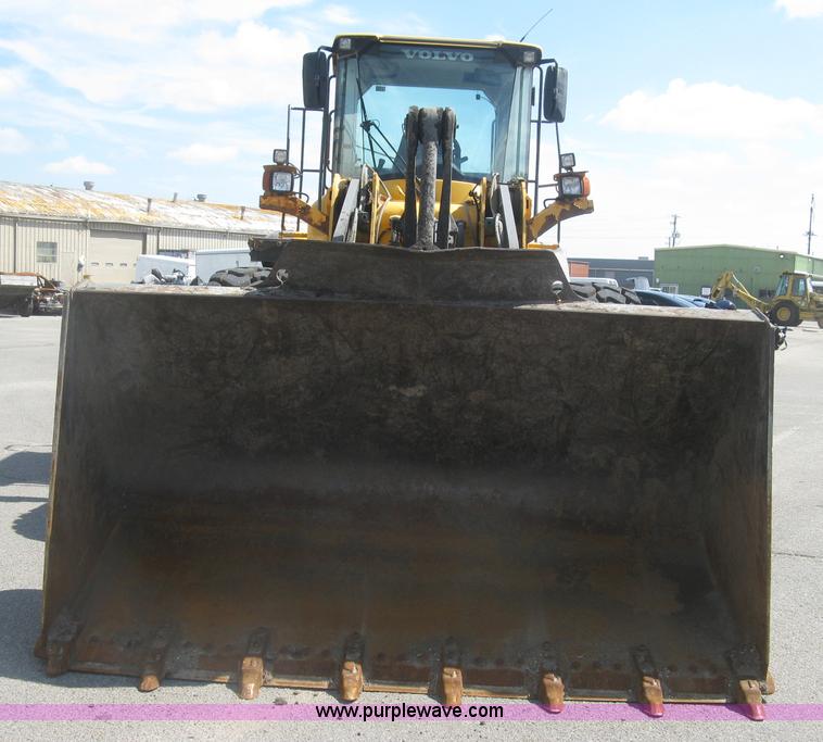 image for item L3859 2008 Volvo L110F wheel loader