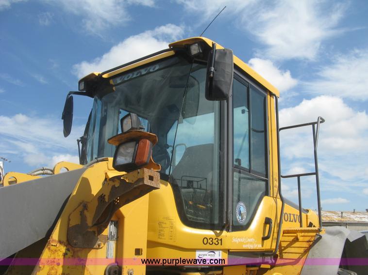 image for item L3859 2008 Volvo L110F wheel loader