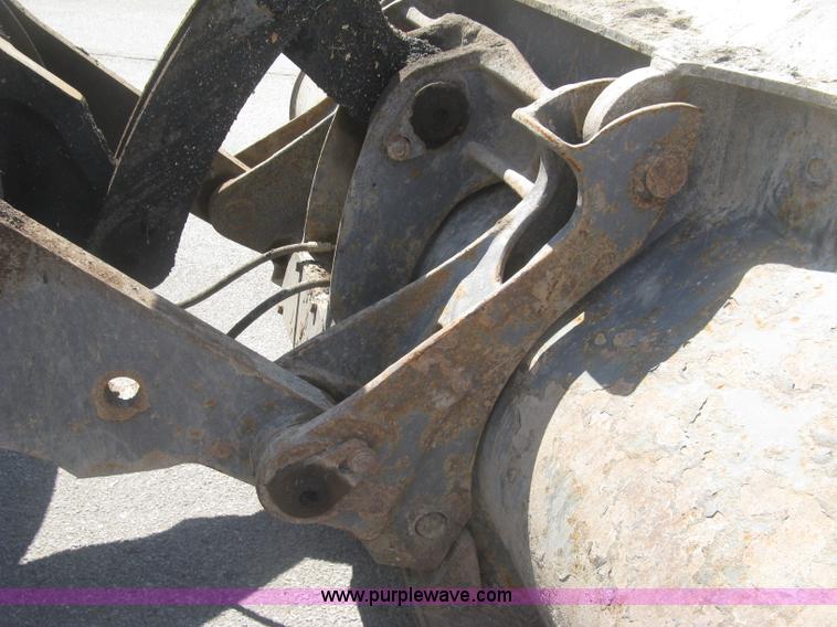 image for item L3859 2008 Volvo L110F wheel loader